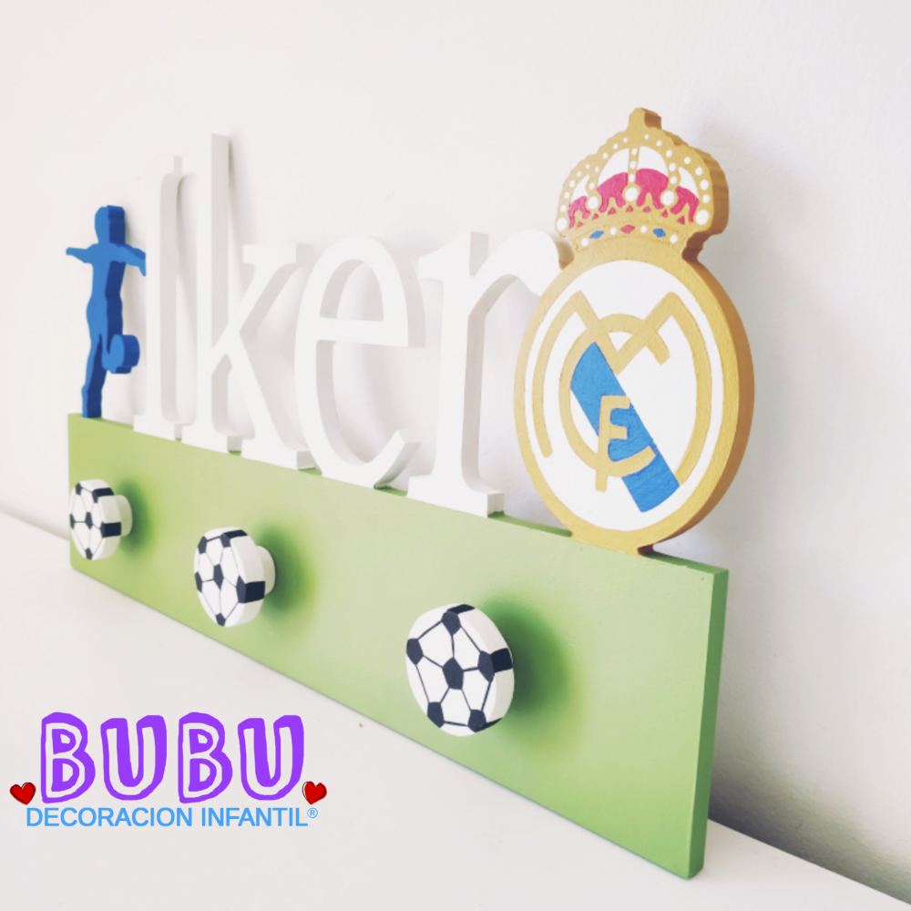 Perchero del Real Madrid para pared con nombre ❤️ BUBU Decoración